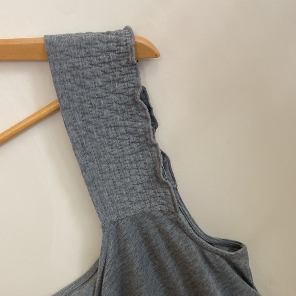 Tank top - Picture 4 of 8